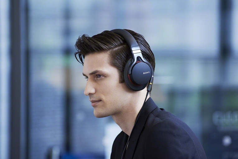 Headphone Sony Akan Memiliki Dukungan Google Assistant