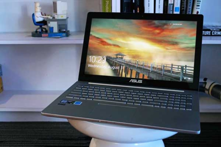 Laptop Asus Terbaik|Laptop Asus Transformer|Asus ROG Strix Hero II|Asus Strix Hero II|Asus VivoBook E203MA|Asus VivoBook Max X441UA|Asus VivoBook S15