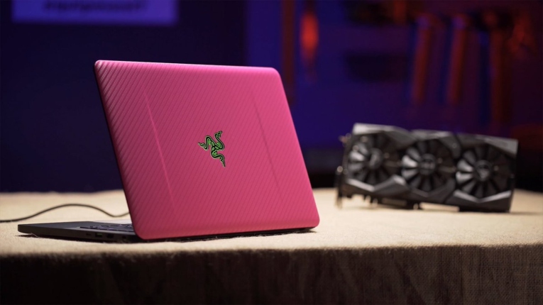 Razer Laptop Pink||Razer Valentine Pink|Razer pink