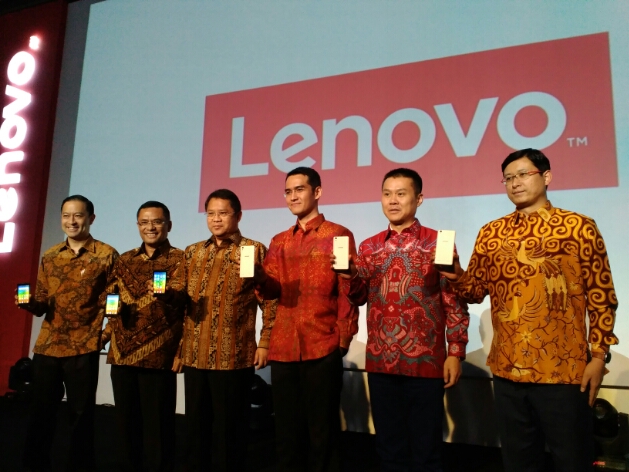 Lenovo Buka Pabrik Perakitan Handphone di Indonesia